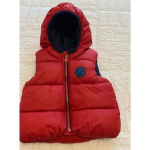 Baby Gap Red & Blue Puffer Vest with Hood, Size 12-18 months